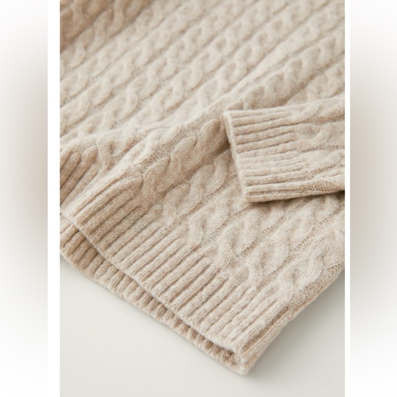 NWT Zara 2-3Y cable knit sweater light beige - Picture 3 of 3